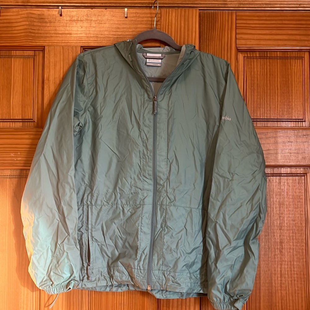 Columbia Women's Windbreaker
